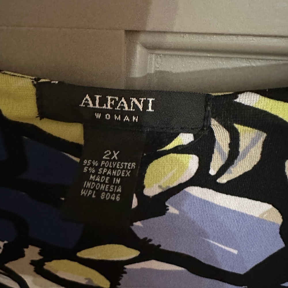 Alfani Multicolor Floral Dress Plus Size - Picture 4 of 5